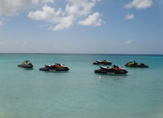 Aluguéis de Jet Ski: explore os mares de Fortaleza de uma forma bem diferente Aluguéis de Jet Ski