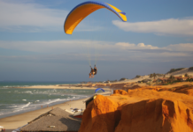 voo de parapente em canoa quebrada
